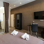 Leo Old Town Apartamento *