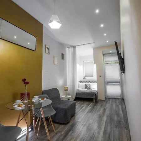 Leo Old Town Appartement *